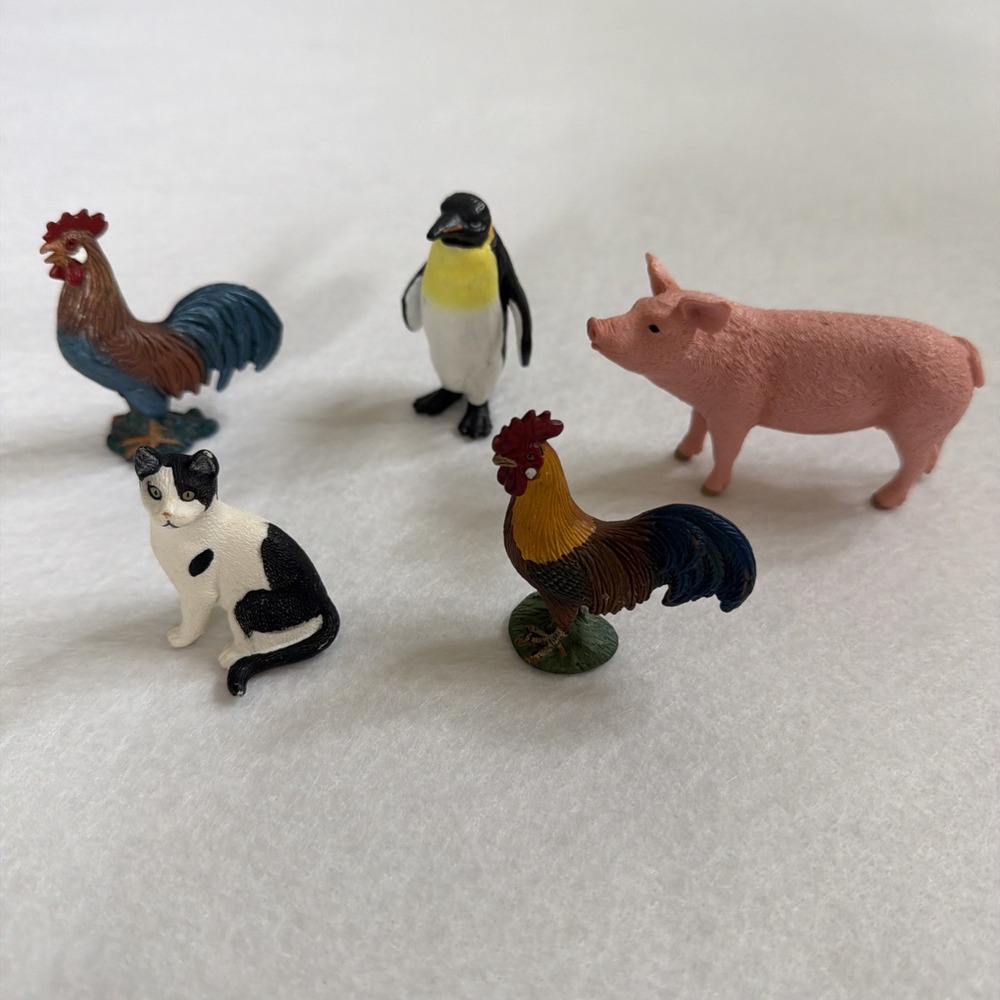 Lot of 5 Schleich Animals Pig Roosters & Ppenguin Cat Figurines Toy Retired Rare